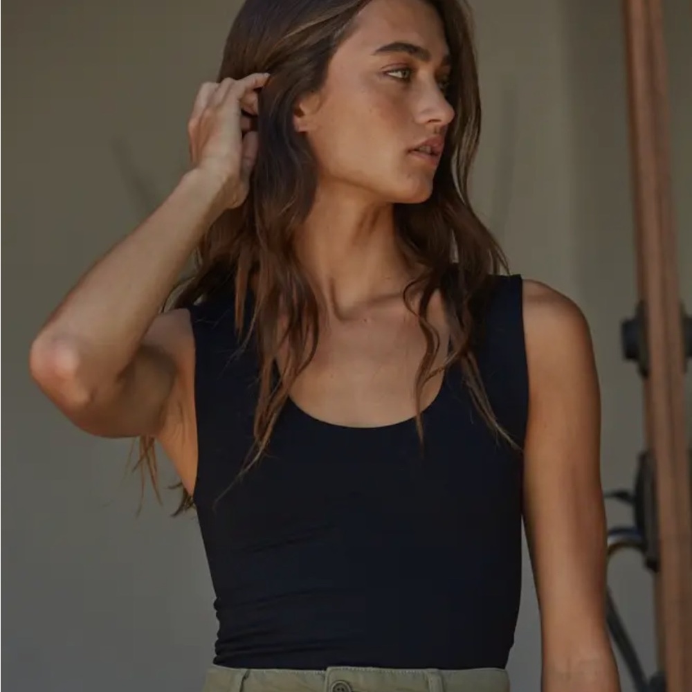 By Together Double Layered Seamless Top Black